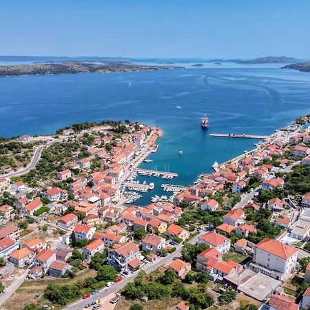 Holiday House With A Parking Space Sali, Dugi Otok - 8138 Luaran gambar