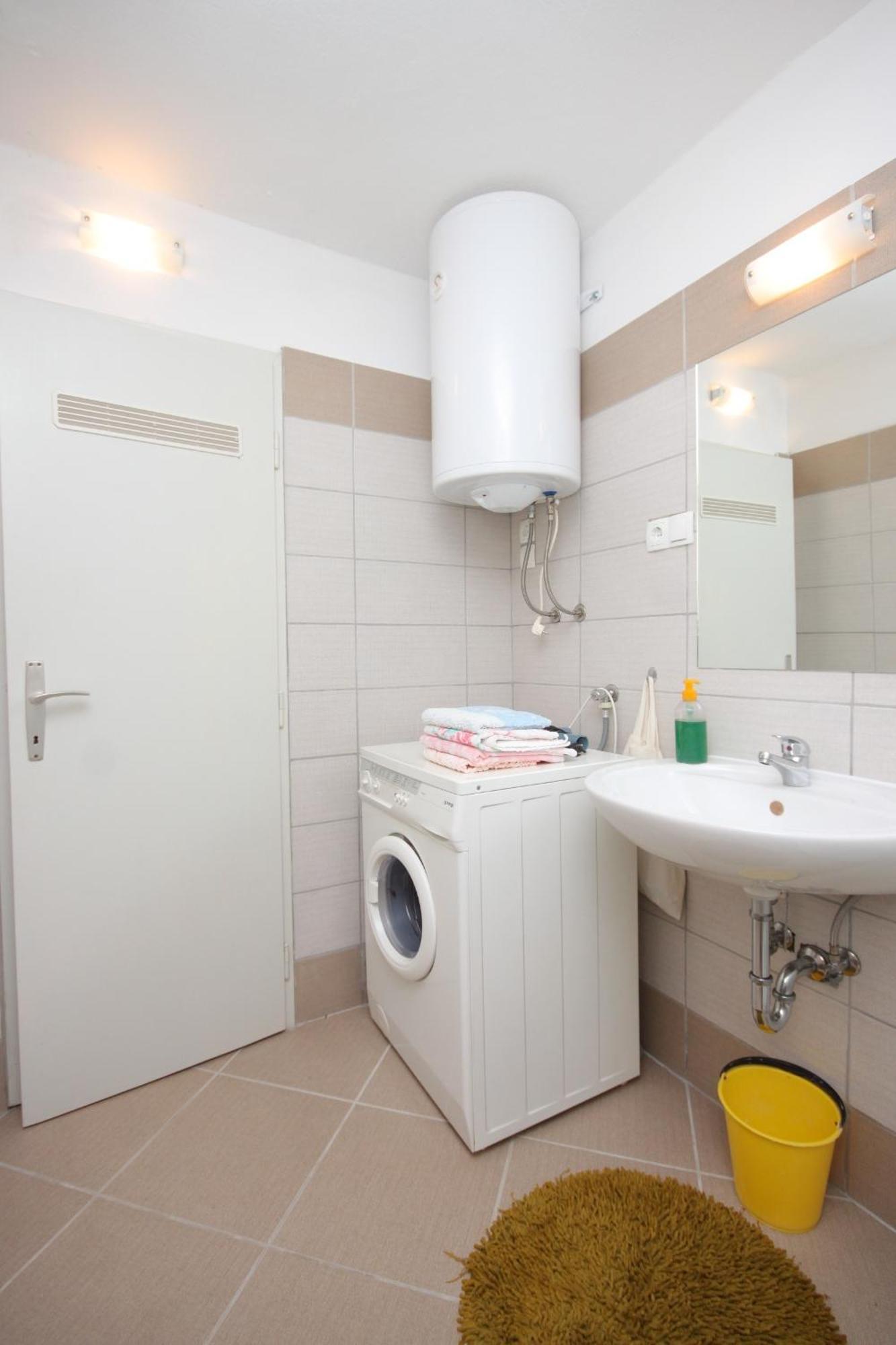 Holiday House With A Parking Space Sali, Dugi Otok - 8138 Bilik gambar